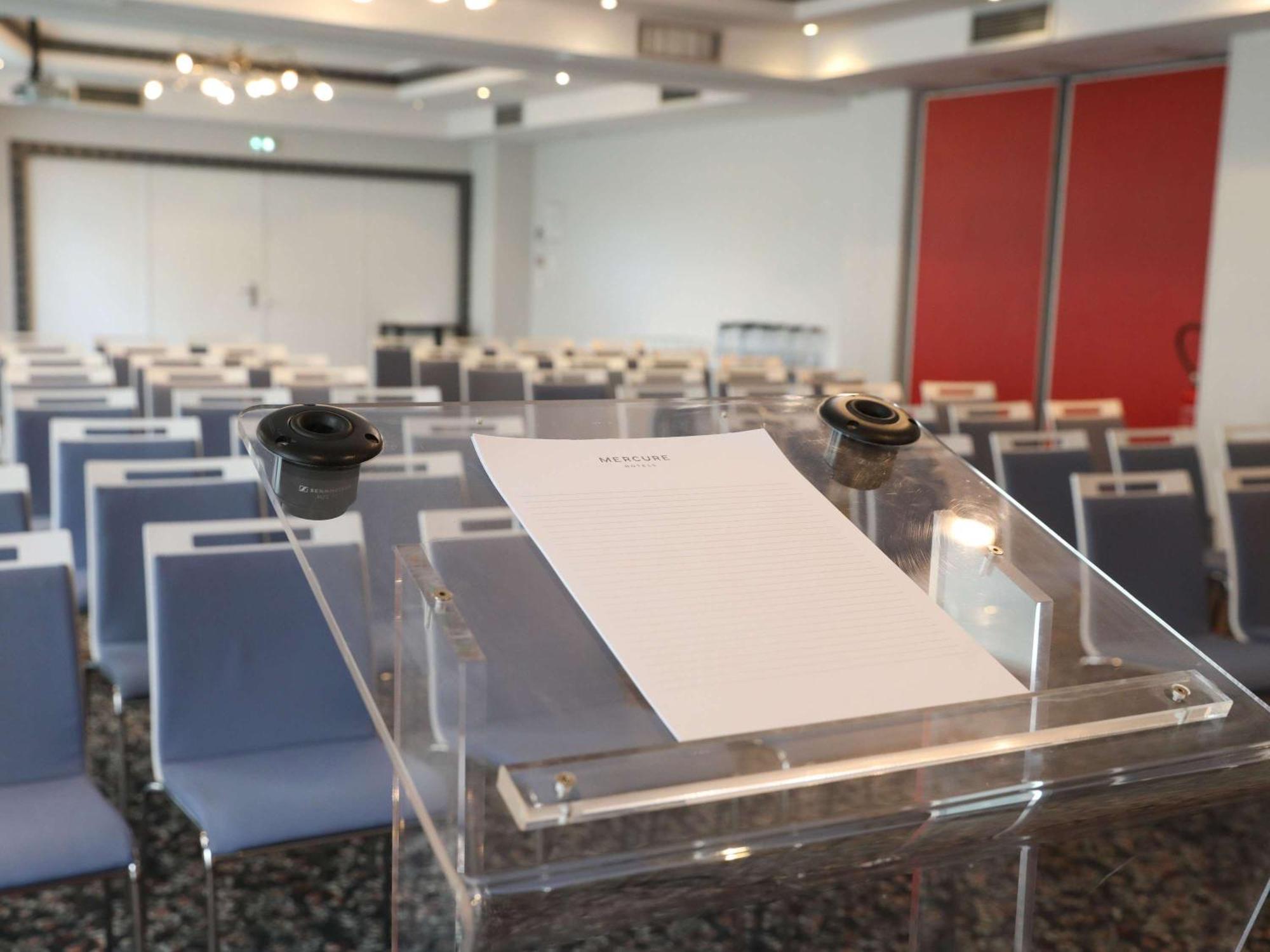 Hôtel Mercure Lyon Centre Charpennes Villeurbanne Extérieur photo
