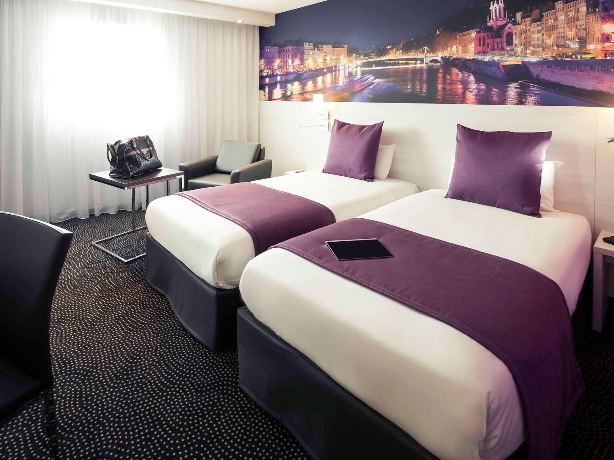 Hôtel Mercure Lyon Centre Charpennes Villeurbanne Extérieur photo